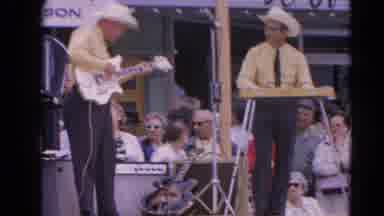 Harvard Illinois USA (1964): The Musician Is There All The Persons Are Round