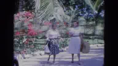 Kingston Jamaica (1964): The Women Was Talking And Walking On The Street