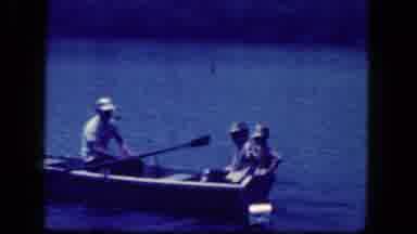 Niagra Falls New York US (1964): The Person Is Doing Working In The Boating