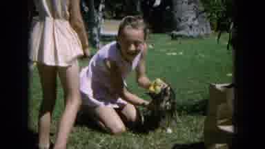 Oahi Hawaii (1964): Girls Play With The Dog