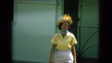 Oahi Hawaii (1964): The Women Are Walk To On The Traveling On The Place