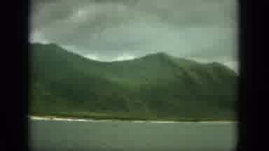 Oahi Hawaii (1964): Mountains Over See