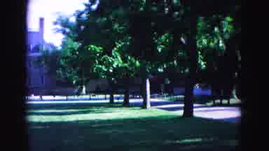 Williamsburg Virginia USA (1964): Pass By Wonderful Gardens That Are In The City