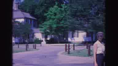 Williamsburg Virginia USA (1964): Walk Through Natural Gardens And Horse Carts