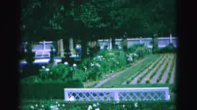 Williamsburg Virginia USA (1964): Church And Garden
