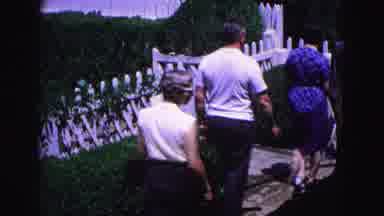 Williamsburg Virginia USA (1964): The Persons Are Walking In The Garden They Are