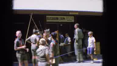 Manchester New Hampshire (1965): Musketeer Children In The Middle Of Nature