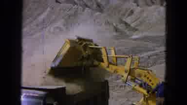 Pueblo Mexico (1965): Old Footage Of What Looks Like One Of Those Dumping Machines