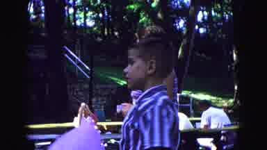 Galena Illinois USA (1967): Kids Running Picnic Balloon