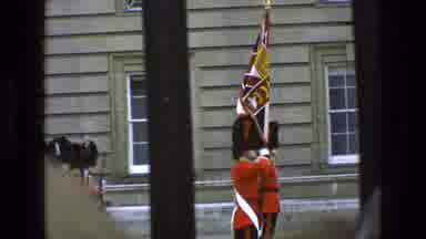 England (1969): Grenadier Guards In Formation At Buckingham Palace