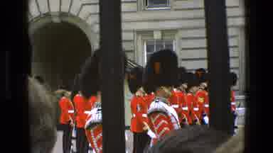 England (1969): Grenadier Guards At Buckingham Palace