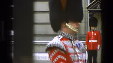 England (1969): Grenadier Guards At Buckingham Palace