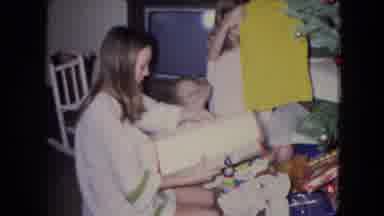 Fort Wayne Indiana (1969): Christmas Baby Gift Tree Family Daughter Doll Baby