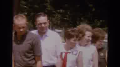 Diller Nebraska USA (1968): The Unorganized Family