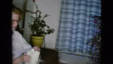 Clarksdale Arizona USA (1968): Opening Presents On A Good Day