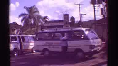 Mauna Ulu Hawaii (1971): Van With Many Passengers In Tourist Terminal Enter And
