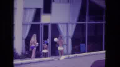 Fort Wayne Indiana (1974): Girls Walking On Sidewalk In Front Of Hotel In