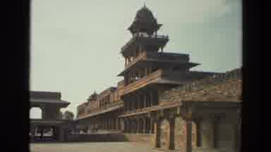 India (1974): Tourist Checks Out The Historic Buildings And Takes In The Sights