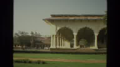 India (1974): Panorama Of Court Yard Of A Mansion Or University With Man Walking