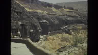 India (1974): View Of A Canyon
