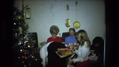 Fort Wayne Indiana (1976): A Family With Children Opens Presents Next To A
