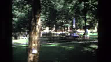 Fort Wayne Indiana (1976): Panning Visitors At Scenic Park Location