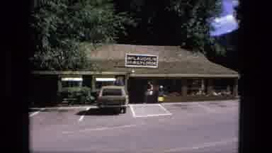 Fort Wayne Indiana (1976): Mclaughlin Family Lodge Retro Motel