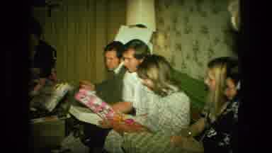 Fort Wayne Indiana (1976): Big Family Of Many Men Women And Kids Talking To Each