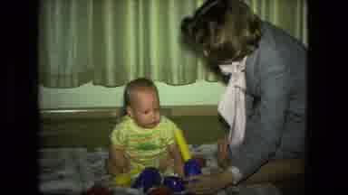 Fort Wayne Indiana (1976): Mother Playing With Baby Happily In The Inside The