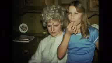 Fort Wayne Indiana (1976): One Children Eating Something In Front The Mother