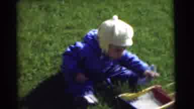 Chatham New Jersey (1951): The Children Is Playing In The Garden He Enjoy