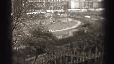 Edinbourgh Scotland (1952): Video Showing Park And Cars Driving Through
