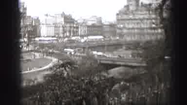 Edinbourgh Scotland (1952): A Beautiful Cityscape Full Of Moving Vehicles