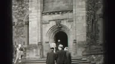 Edinbourgh Scotland (1952): Church People Walking Windy Cold Morning Entrance