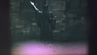 Edinbourgh Scotland (1952): Standing Statue Points Up