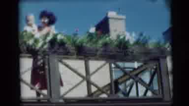 Pennington New Jersey (1954): The Lady Is Hold His Children And See The Park