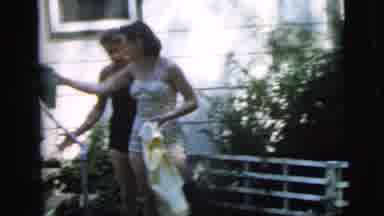 Camden New Jersey (1962): Women Enjoying A Day Out In The Sun And Going To Take A