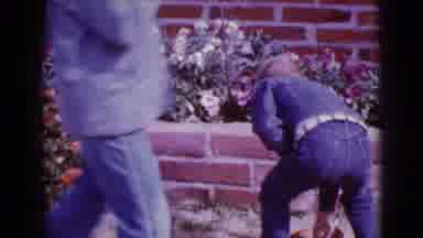 Clarksdale Arizona (1968): Children Play In An External Area Of ââResidence With A
