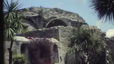 Grand Canyon Arizona (1972): Very Large Old Building Is Surrounded By Palm Trees
