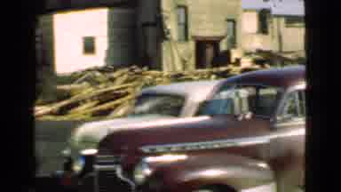 Cleveland Ohio USA (1939): Cars Stopped In The Parking Lot At The Old House