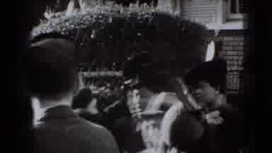 Joliet Illinois USA (1941): The End Of The Meeting With The Dear Man