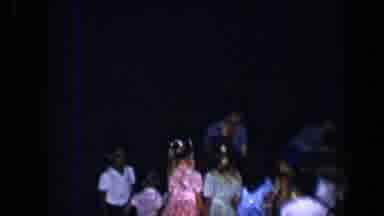Tucson Arizona USA (1958): The Little Girls And Boys Talk To The Woman As The
