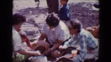 Flagstaff Arizona USA (1967): Tourists Watching Magic Trick From Locals While On