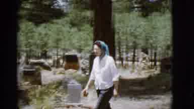 Arizona USA (1968): Looks Like The Queen Elisabeth Having Fun In Nature