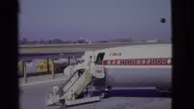 Arizona USA (1968): Passengers Climbing Very Slowly On A Ladder With Access To The