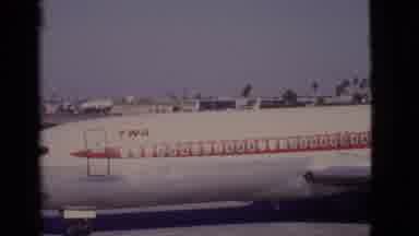 Arizona USA (1968): Twa Jumbo Jet Rolls By Camera And Taxis Towards Runway At