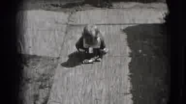 New Hampshire USA (1942): Baby Having Trouble Getting Up Then Gets Up And Falls