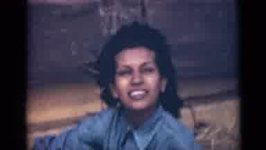 India (1946): Smiling In The Wind