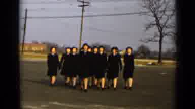 New York (1947): Walking In Formation