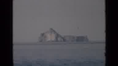 Persian Gulf (1947): Silent Film Of Rocky Island In Middle Of Ocean From Far Away